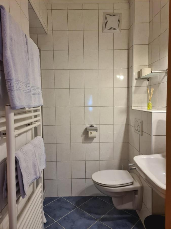 One-Bedroom Apartment,1155331032:JPEG